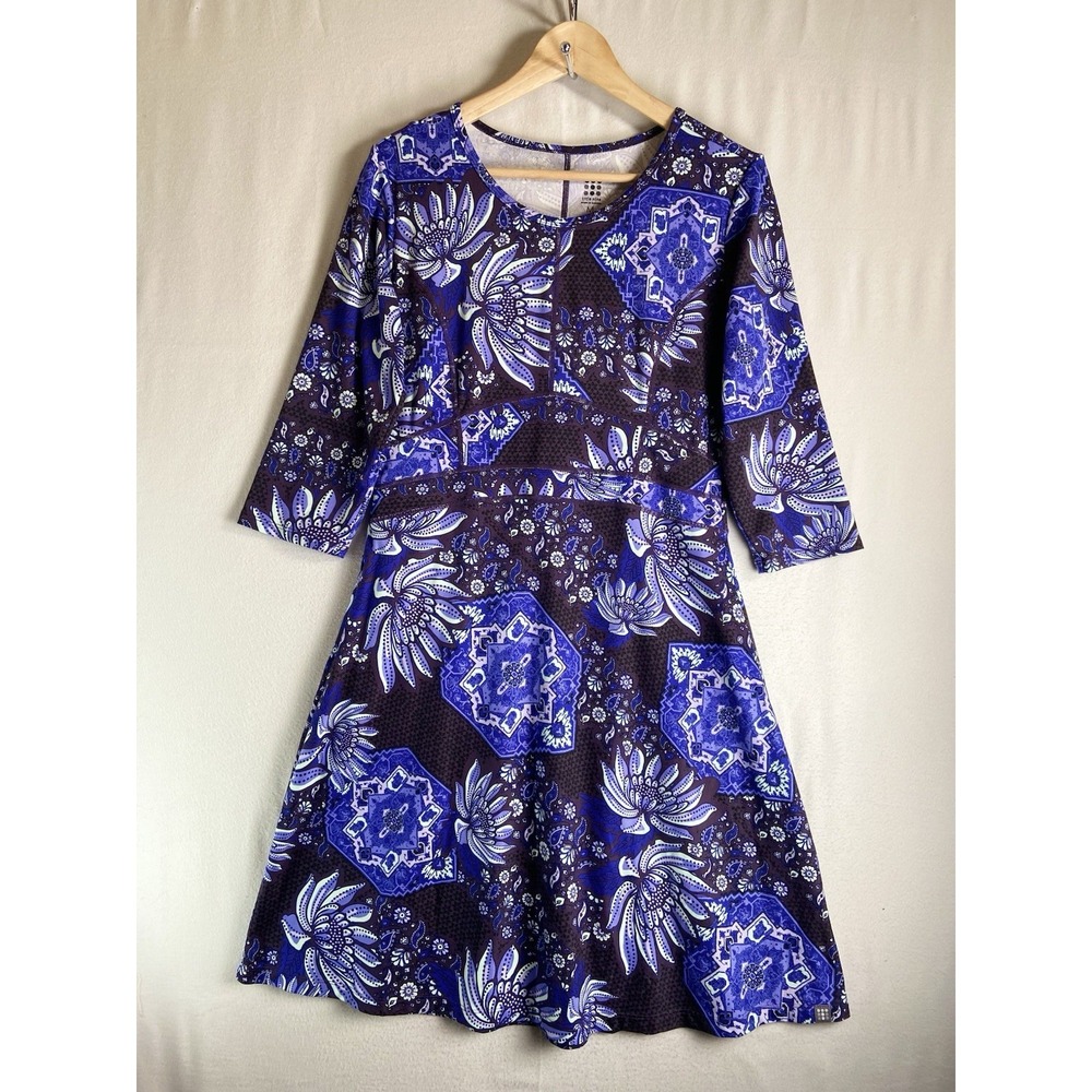 Title Nine Dream Athleisure Dress 3/4 Sleeve Floral Print M Fit & Flare Pocket